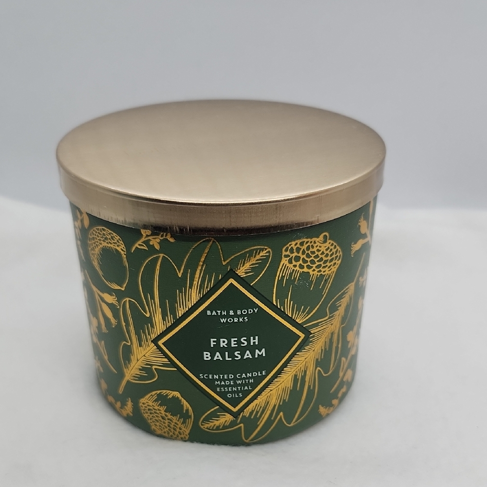 Bath & Body Works 3-Wick Scented Candle in Fresh Balsam NEW